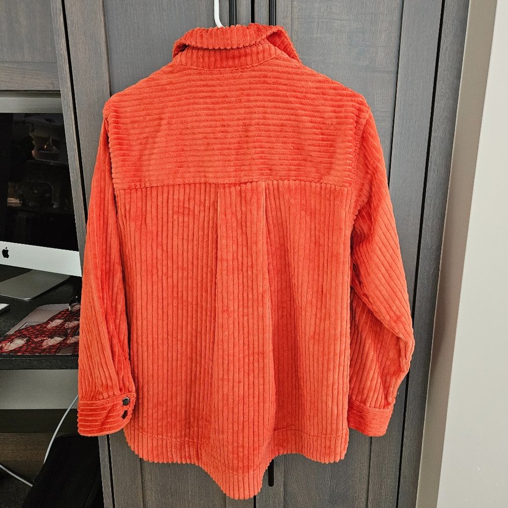 Stylish women's courdory shirt from Vero Moda